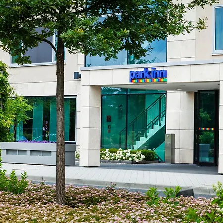 Park Inn By Radisson Frankfurt Airport-2